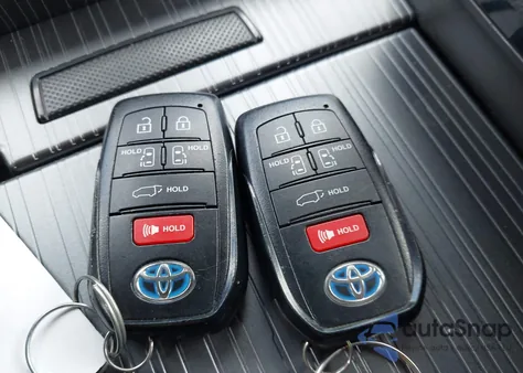 2024 Toyota Sienna Woodland Edition из США, поврежденный, VIN 5TDCSKFC0RS114286